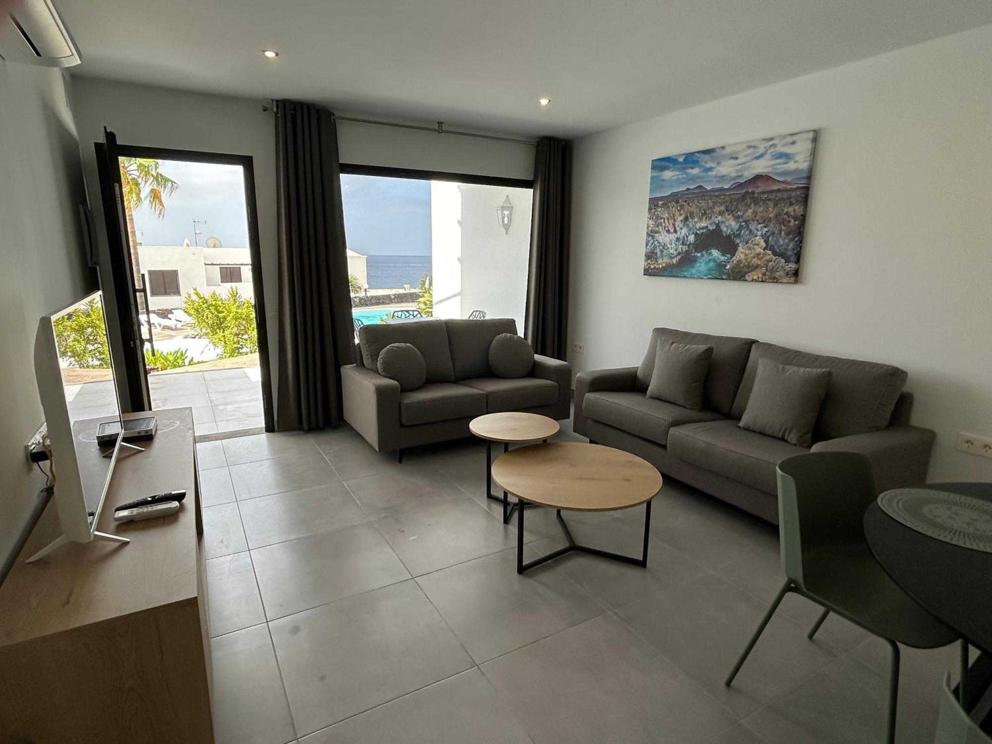 Stunning 2 Bedroom Seafront Apartment Пуерто дел Кармен Екстериор снимка